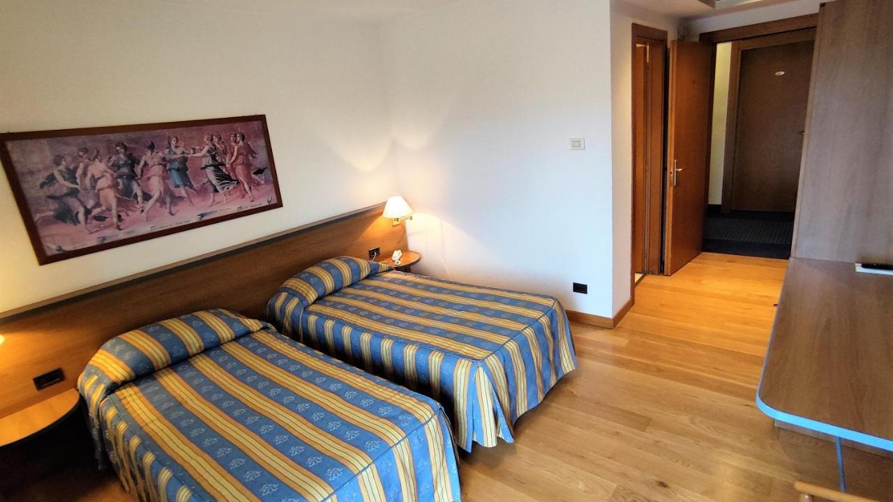 Hotel Luna Vigonovo  Dış mekan fotoğraf