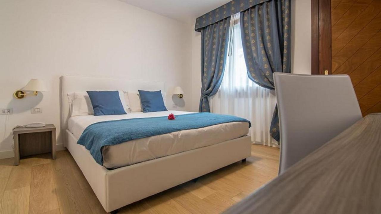 Hotel Luna Vigonovo  Dış mekan fotoğraf
